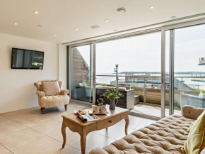 2 Bed in Tenby FB292